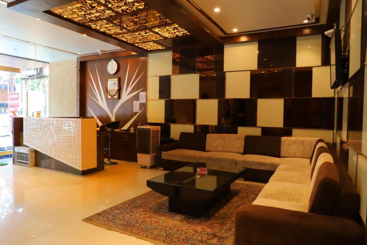 Hotel Ananda Castle Vrindāvan Esterno foto